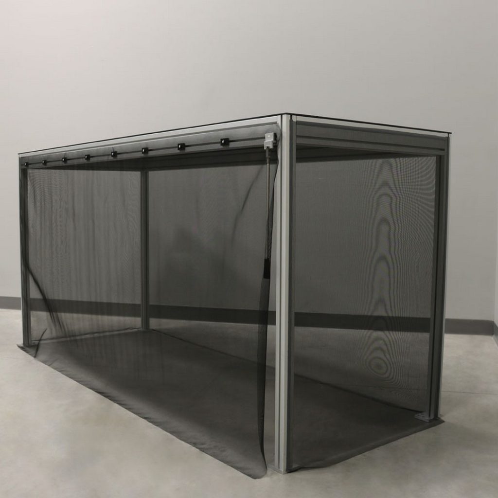 Enclosure With Sliding Screen Door 2